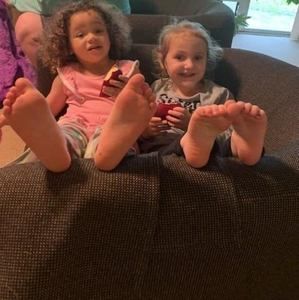 Meet your Posher, Dana